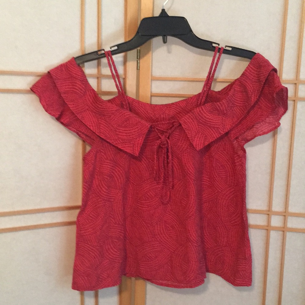 Maeve Off the shoulder cold shoulder top geometric design